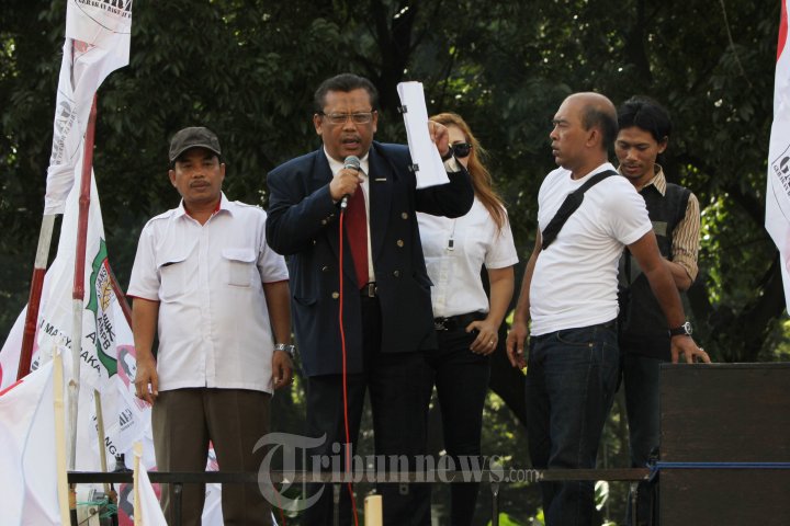 Unjuk Rasa Sidang Sengketa Pilpres 2014