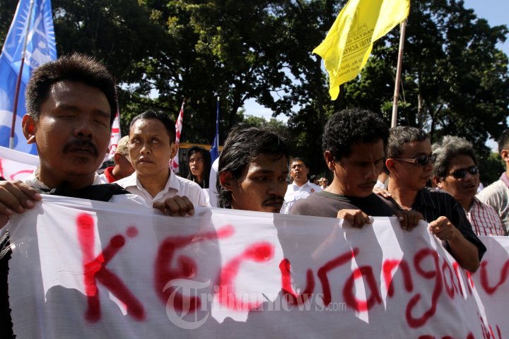 Unjuk Rasa Sidang Sengketa Pilpres 2014