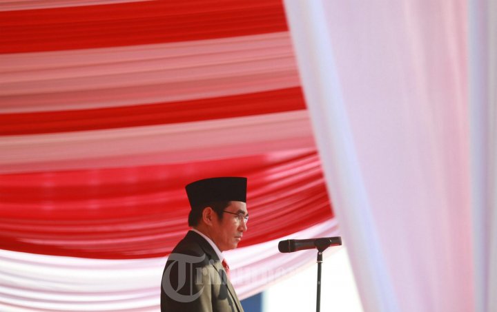 Hamdan Zoelva Memimpin Upacara MK HUT Ke-11