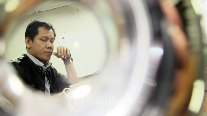Indra J Piliang di acara Tribun LiveChat