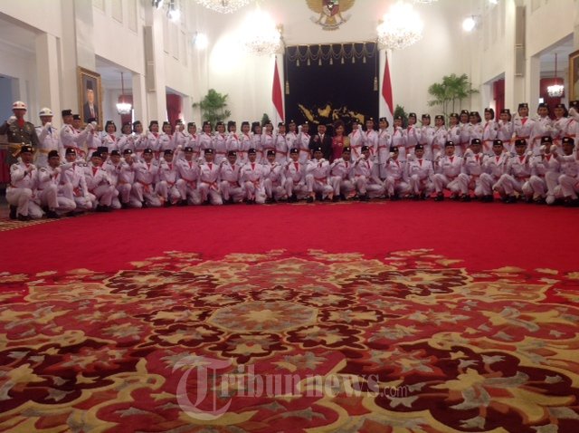Presiden Kukuhkan 68 Pelajar SLTA Manjadi PASKIBRAKA