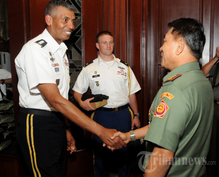 Panglima TNI Terima CC CG USARPAC