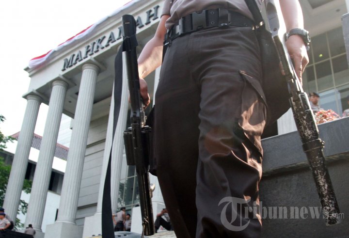 40 Ribu Personil Polisi Siap Amankan MK