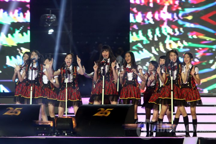 JKT48 Tampil di HUT Ke-25 RCTI