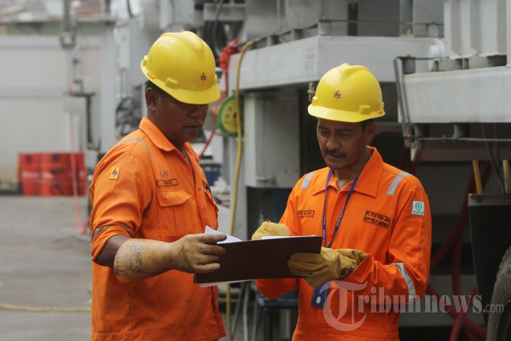 Pengoperasian Trafo Mobile PLN