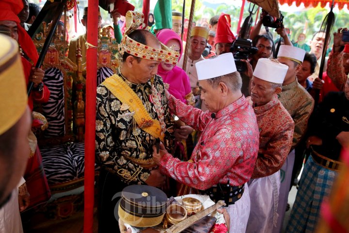 Prosesi Penobatan Kepada Raja Gowa ke 37