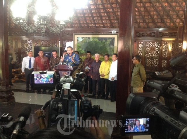 SBY Beri Keterangan Pers Usai Bertemu KMP