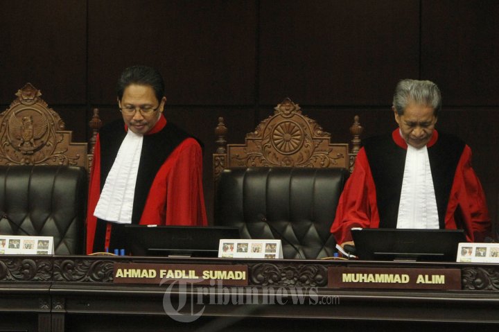 Sidang Gugatan Pilkada Langsung di MK