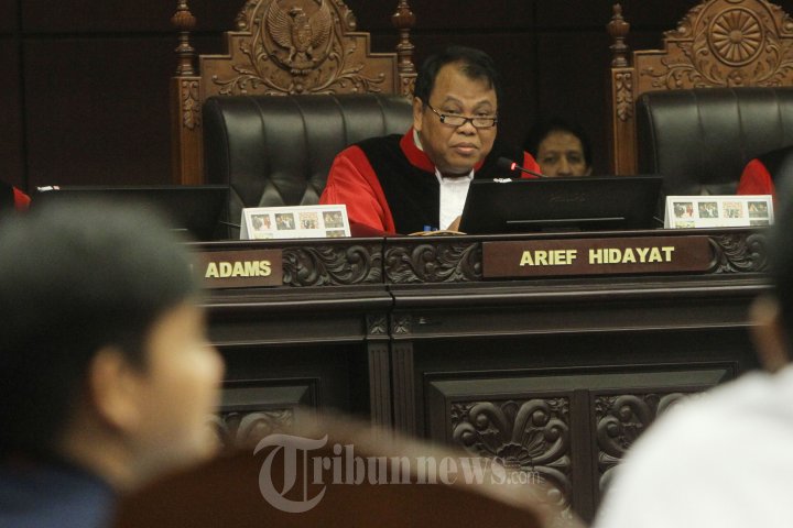 Sidang Gugatan Pilkada Langsung di MK
