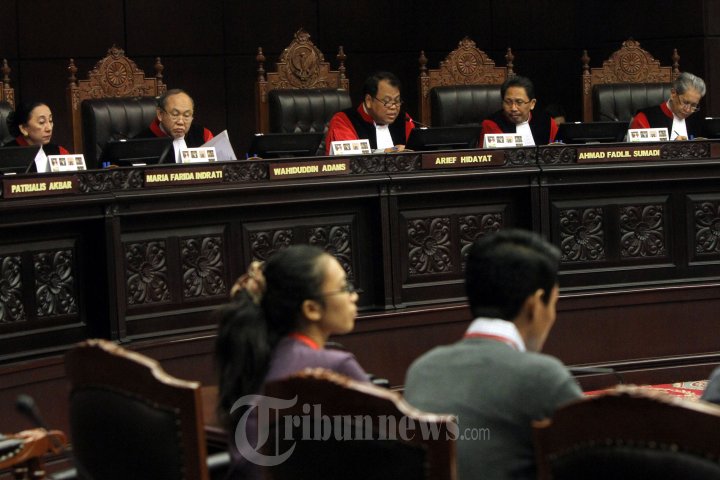 Sidang Gugatan Pilkada Langsung di MK