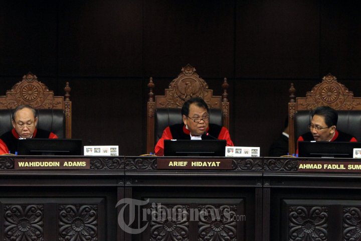 Sidang Gugatan Pilkada Langsung di MK