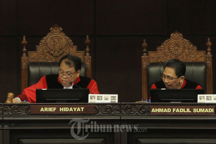 Gugatan Pilkada Langsung