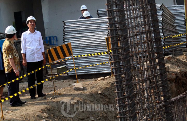 Presiden Terpilih Jokowi Meninjau Pembangunan RS Koja