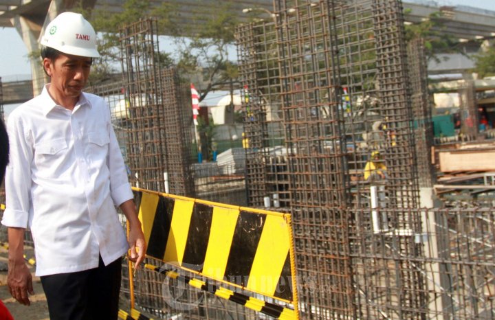Presiden Terpilih Jokowi Meninjau Pembangunan RS Koja