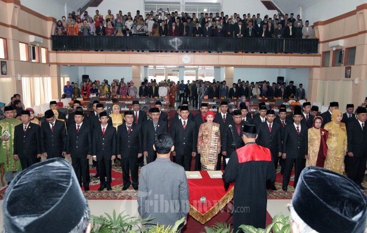 Pelantikan 45 Anggota DPRD Kabupaten Gowa