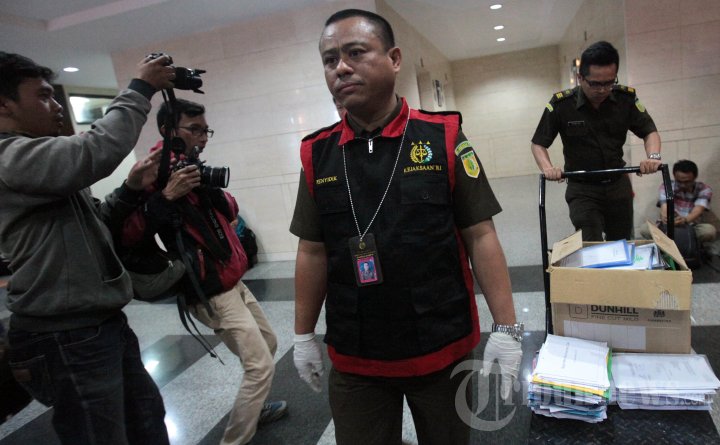 Kejaksaan Geledah Kantor PT Pos