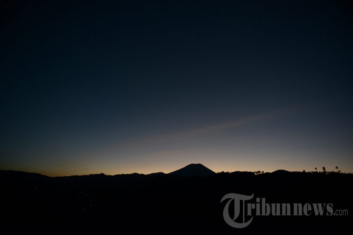 Aktivitas Vulkanik Gunung Slamet Turun