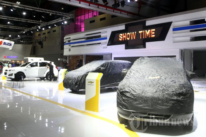 Persiapan Pameran IIMS 2014