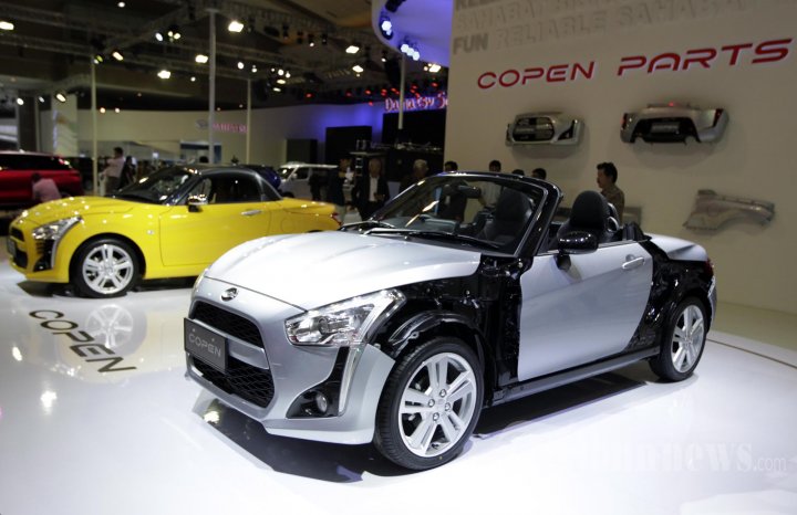 Daihatsu di IIMS 2014