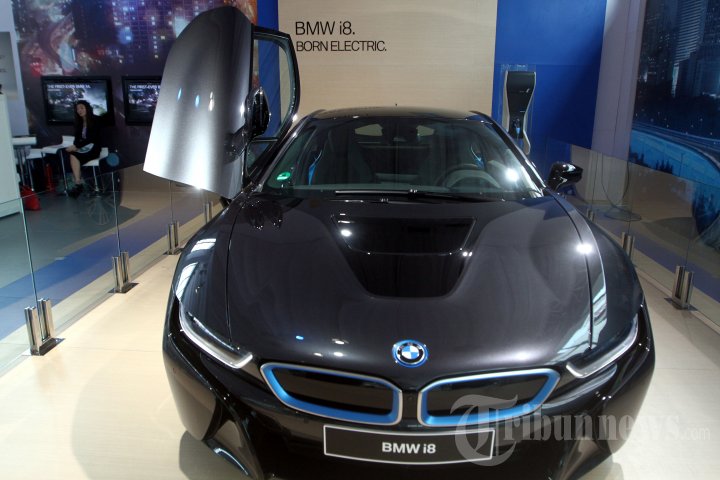 BMW i8 di IIMS 2014