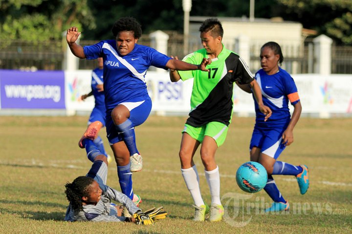 Papua 2 vs Babel Semifinal Pertiwi Cup 2014