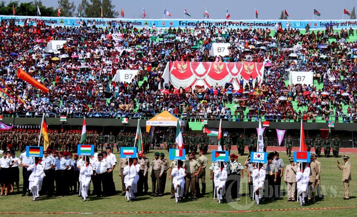 Kejuaraan DuniaTerjun Payung Militer di Solo