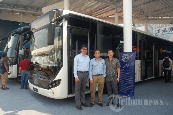 Bus Apron Bandara Scania Aerobus di IIMS 2014