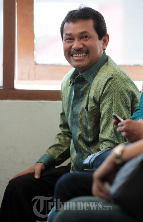 Rachmat Yasin Jalani Sidang Perdana di Tipikor