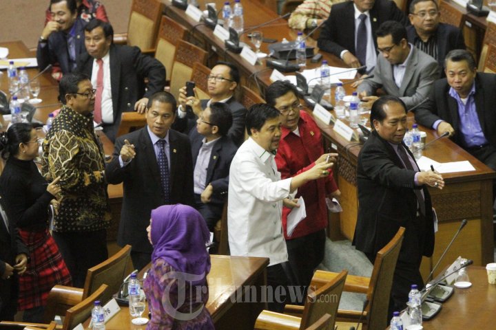 Voting Pengesahan RUU Pilkada