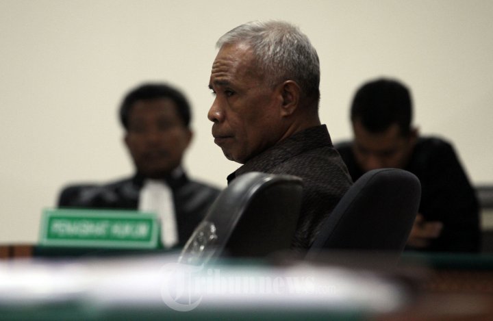 Bupati Biak Dituntut 6 Tahun Penjara