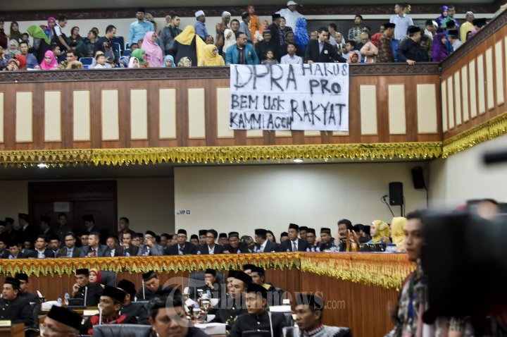 Pelantikan Anggota DPRA