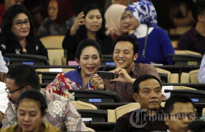 Titiek Soeharto dan Moreno Soeprapto