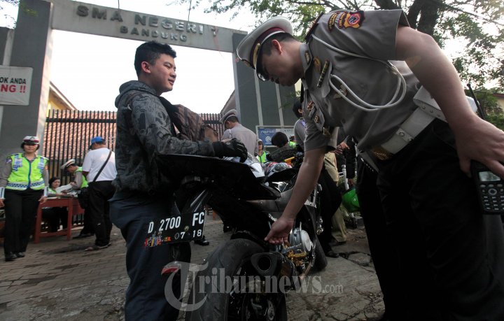 AKBP Asep Amar Ikut Razia Motor Pelajar SMA