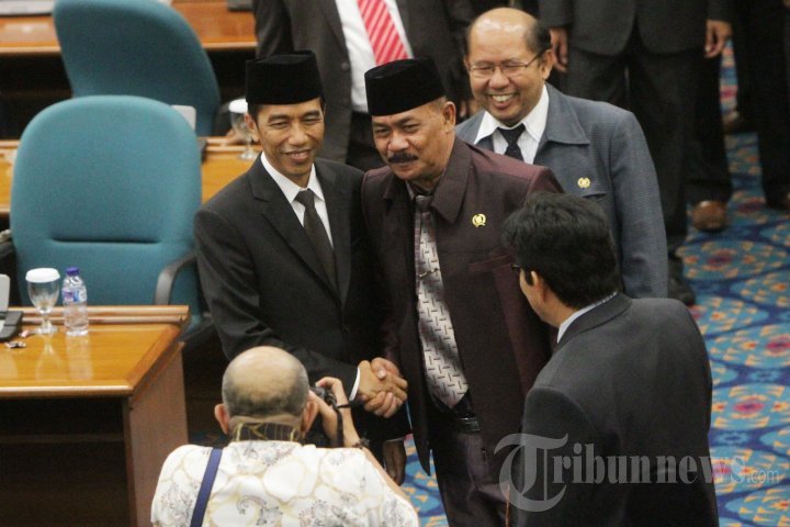 Pengunduran Diri Jokowi Sebagai Gubernur