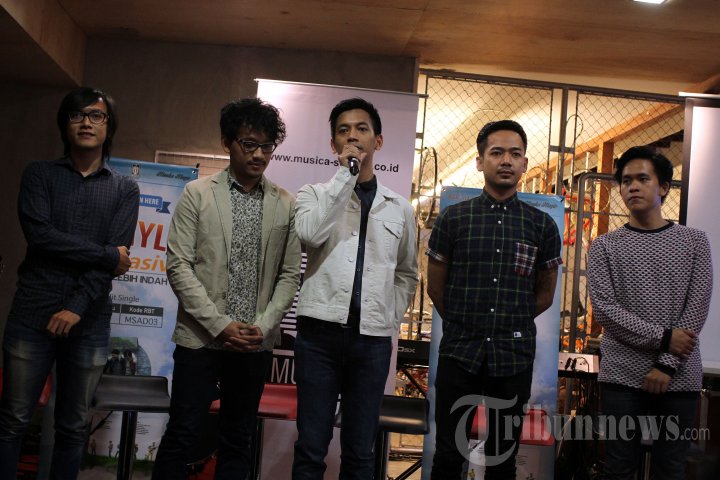 DMasiv Rilis Album dalam Bentuk Piringan Hitam
