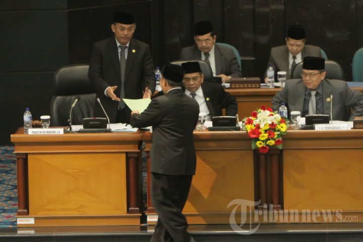 DPRD DKI Jakarta Setujui Pengunduran Diri Jokowi