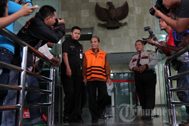 Annas Maamun Diperpanjang Masa Tahanan