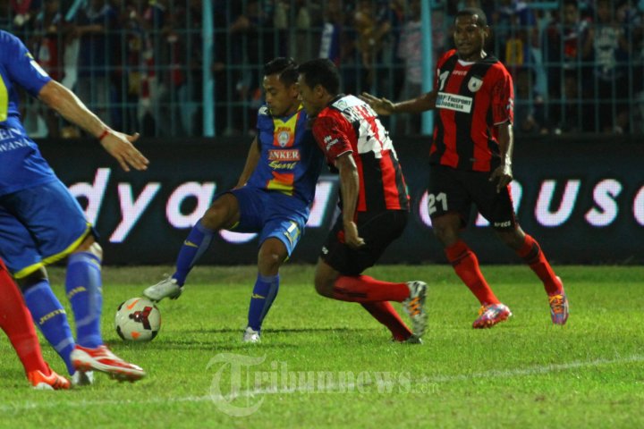 Duel Samsul Arif Dengan Yohanes Tjoe