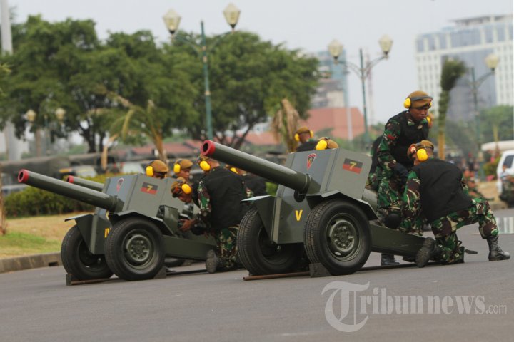 Geladi Bersih Penembakan Kehormatan
