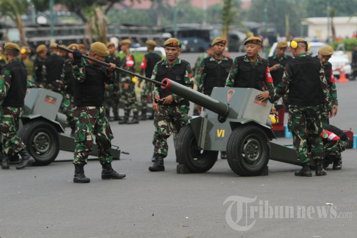 Geladi Bersih Penembakan Kehormatan