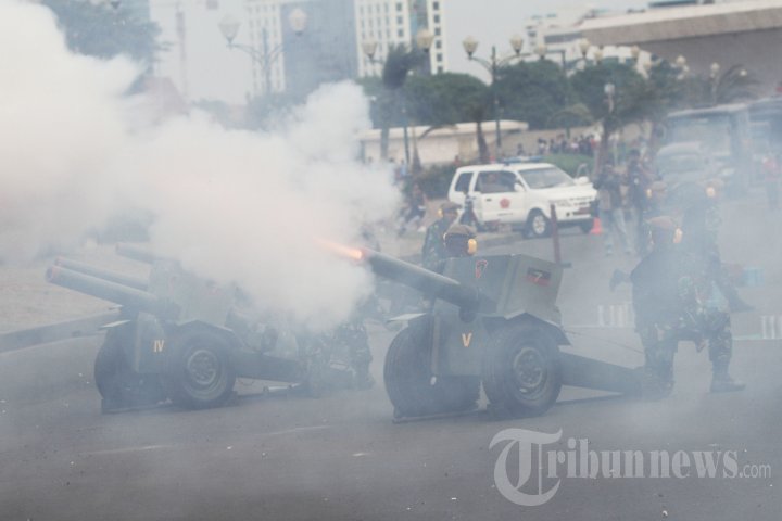 Geladi Bersih Penembakan Kehormatan
