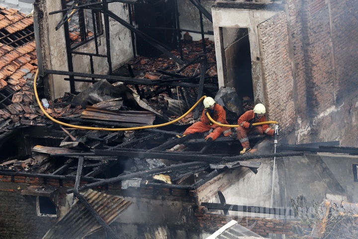 30 Rumah Terbakar Di Taman Sari