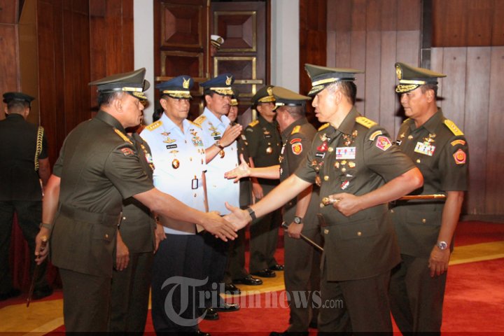 36 Perwira Tinggi TNI Naik Pangkat