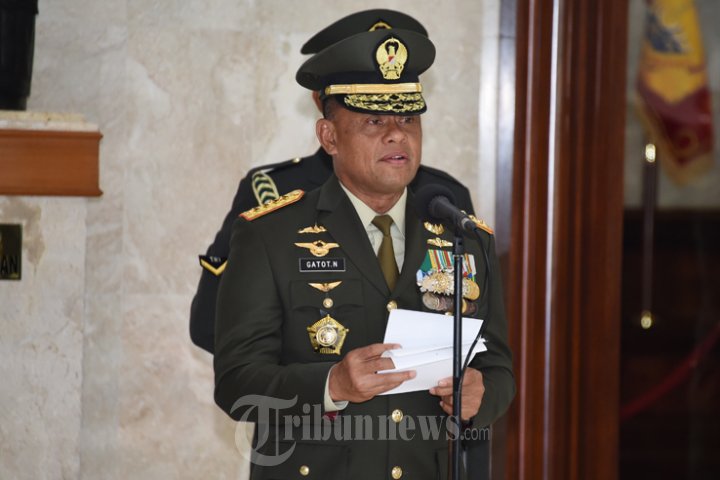 69 Perwira Tinggi TNI terima Tanda Kehormatan Negara
