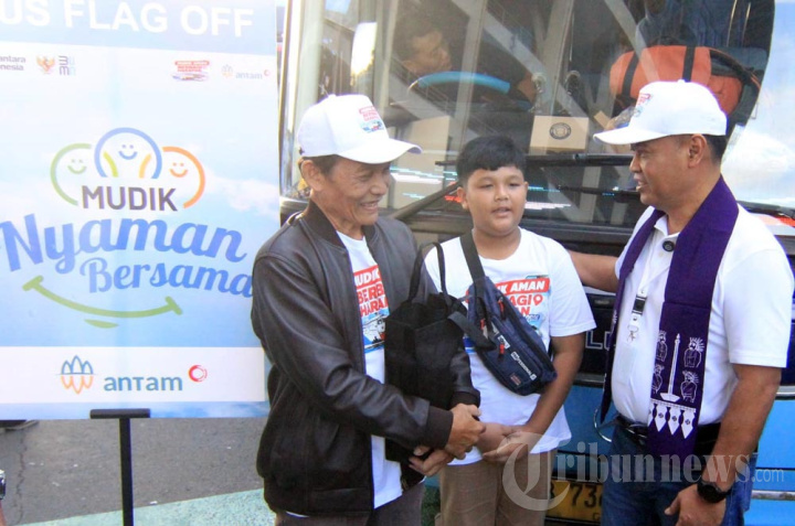 ANTAM Lepas 500 Pemudik dalam Program Mudik Nyaman Bersama 2026
