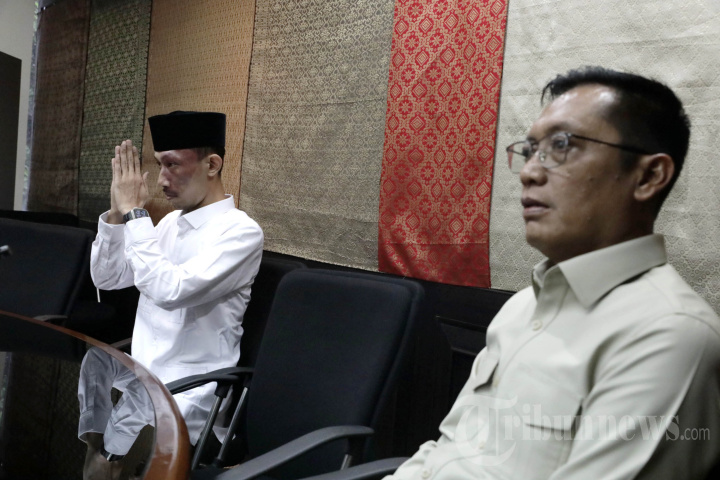 Anggota-DPRD-Jember-Jalani-Sidang-Etik-Partai-Gerindra_20260515_153756.jpg