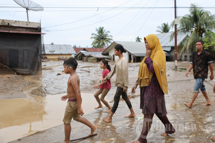 Banjir dan Longsor Kepung Aceh, Sumut Hingga Sumbar
