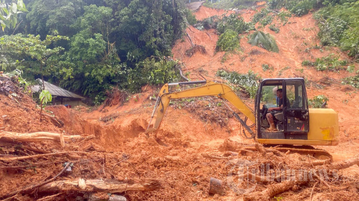 Banjir dan Longsor Kepung Aceh, Sumut Hingga Sumbar