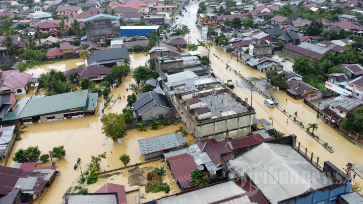 Banjir dan Longsor Kepung Aceh, Sumut Hingga Sumbar