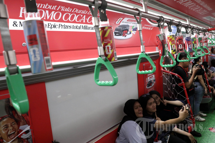 Commuter Line Tematik Piala Dunia 2026